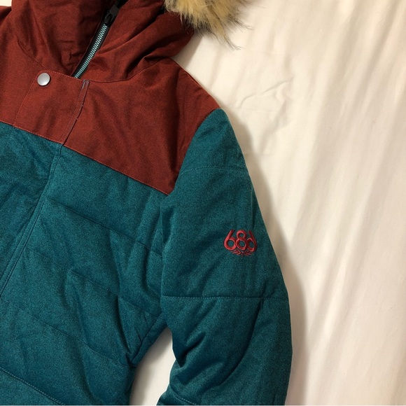 ❌ SOLD ❌ 686 Snowboard Waterproof Woman Jacket 🏂 - Picture 13 of 16
